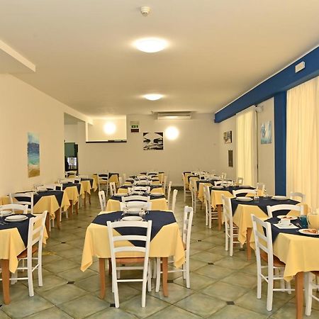 Hotel Italy Misano Adriatico Exterior foto